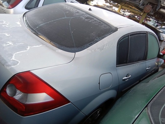 MANDO ELEVALUNAS DELANTERO DERECHO RENAULT MÉGANE 2004