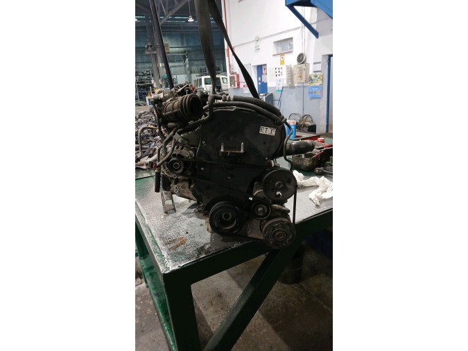 MOTOR CON ACCESORIOS Y CAJA DE CAMBIOS CHEVROLET KALOS 2007
