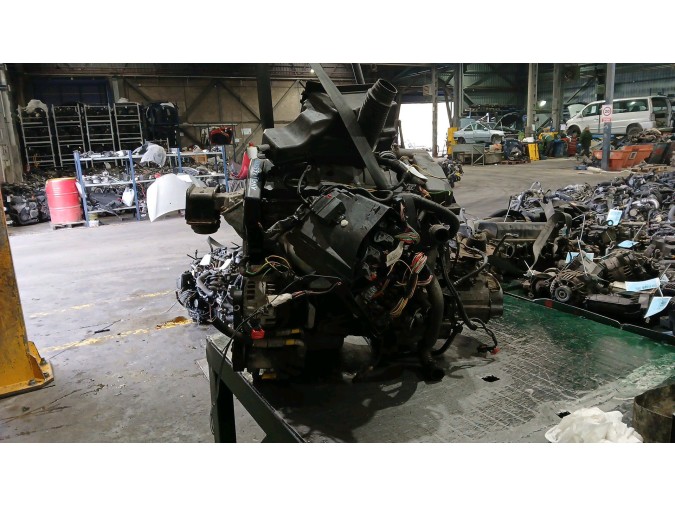 MOTOR CON ACCESORIOS Y CAJA DE CAMBIOS PEUGEOT 307 2005