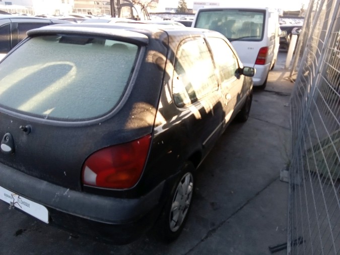 CERRADURA CAPO FORD FIESTA 2001