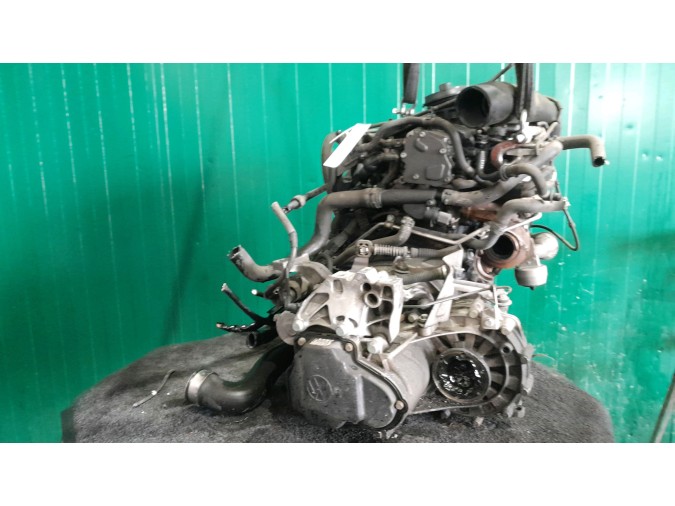 MOTOR CON ACCESORIOS Y CAJA DE CAMBIOS VOLKSWAGEN GOLF 2005
