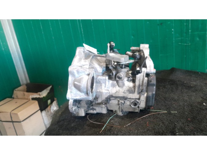 CAJA CAMBIOS VOLKSWAGEN GOLF 2005