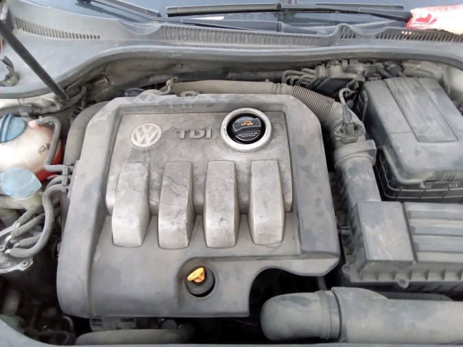 MANDO ELEVALUNAS VOLKSWAGEN GOLF 2005