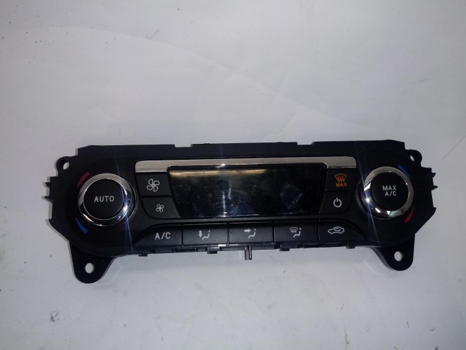 MANDO CALEFACCIÓN FORD FOCUS 2013