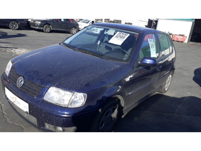 PUERTA DELANTERA IZQUIERDA VOLKSWAGEN POLO 2001