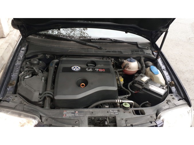 PUERTA DELANTERA IZQUIERDA VOLKSWAGEN POLO 2001