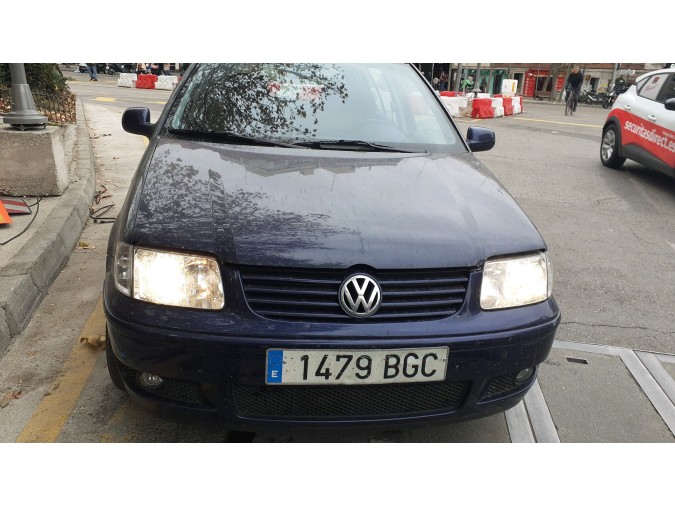 ELEVALUNAS TRASERO DERECHO VOLKSWAGEN POLO 2001