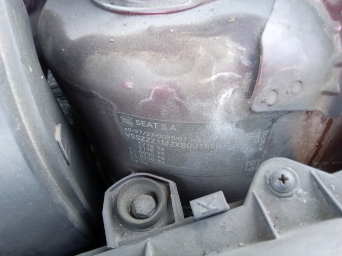 MANDO ELEVALUNAS DELANTERO DERECHO SEAT TOLEDO 1999