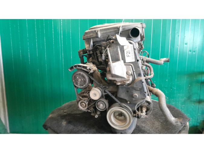 MOTOR CON ACCESORIOS Y CAJA DE CAMBIOS FIAT PUNTO