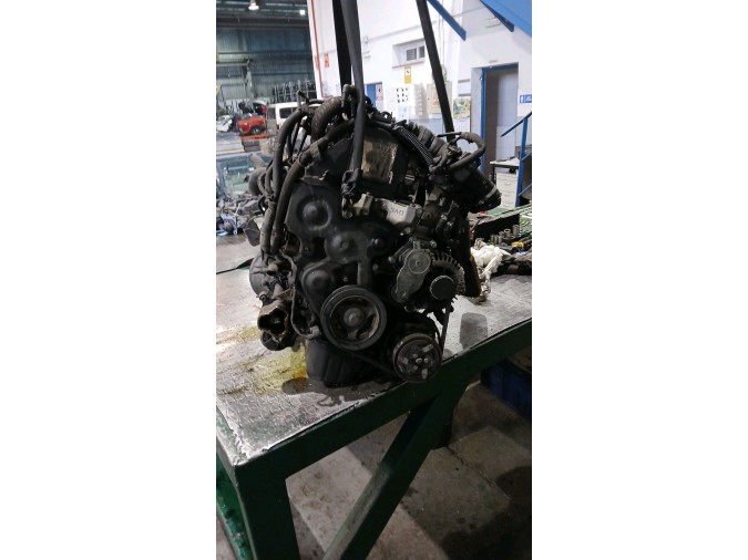 MOTOR CON ACCESORIOS Y CAJA DE CAMBIOS PEUGEOT 308 2010