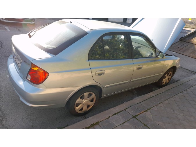 ELEVALUNAS TRASERO DERECHO HYUNDAI ACCENT 2003