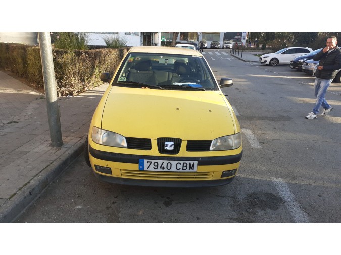 PARAGOLPES TRASERO SEAT CORDOBA 2002