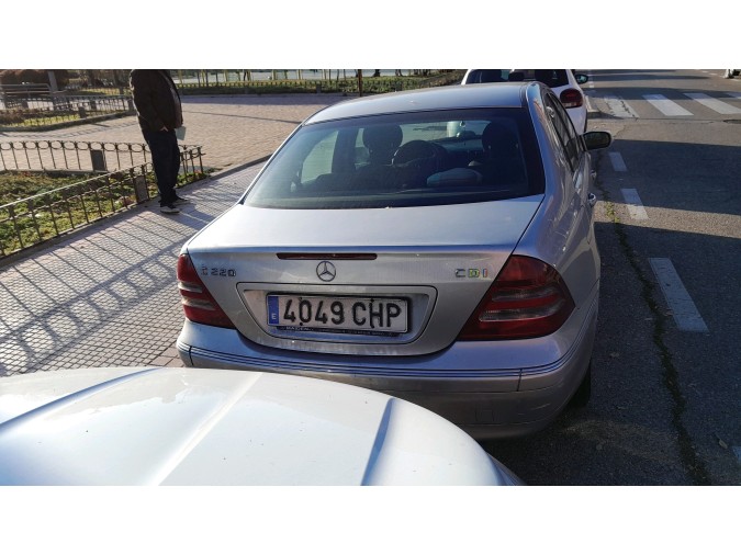 Radiador de Agua MERCEDES C 220 CDI 2003