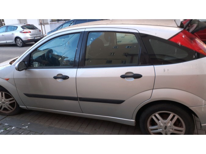 Radiador de Agua FORD FOCUS 2003
