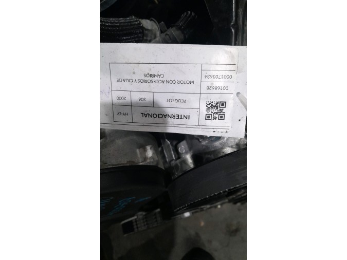 MOTOR CON ACCESORIOS Y CAJA DE CAMBIOS PEUGEOT 306 2000
