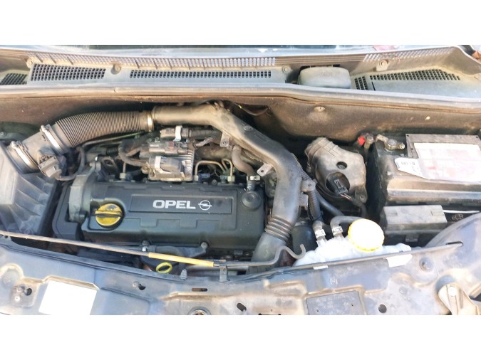 MOTOR CON ACCESORIOS Y CAJA DE CAMBIOS OPEL MERIVA 2005