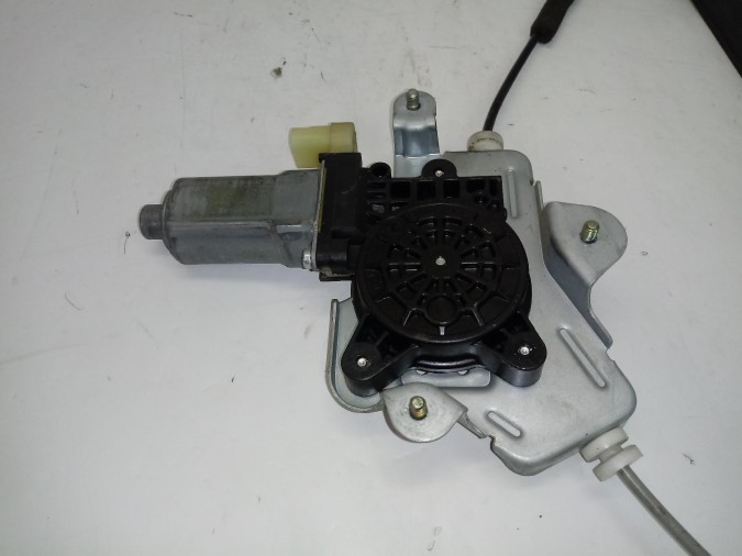 ELEVALUNAS DELANTERO DERECHO KIA PICANTO 2007