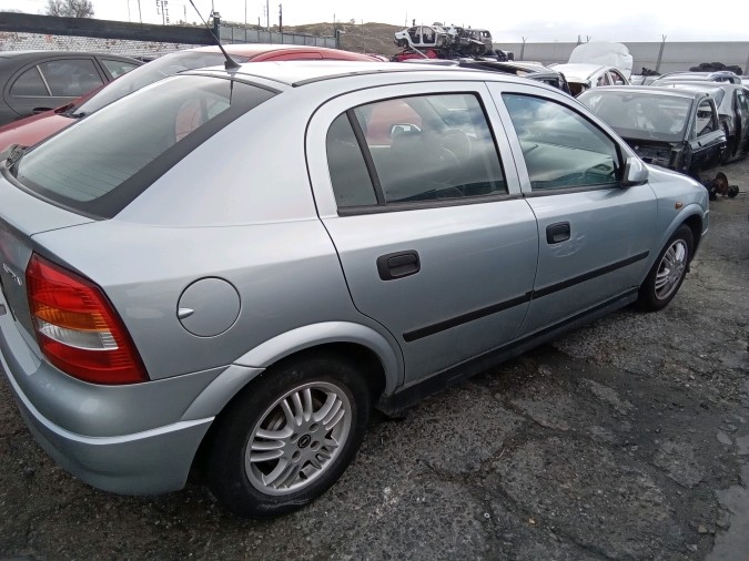 PANEL FRONTAL OPEL ASTRA 1998