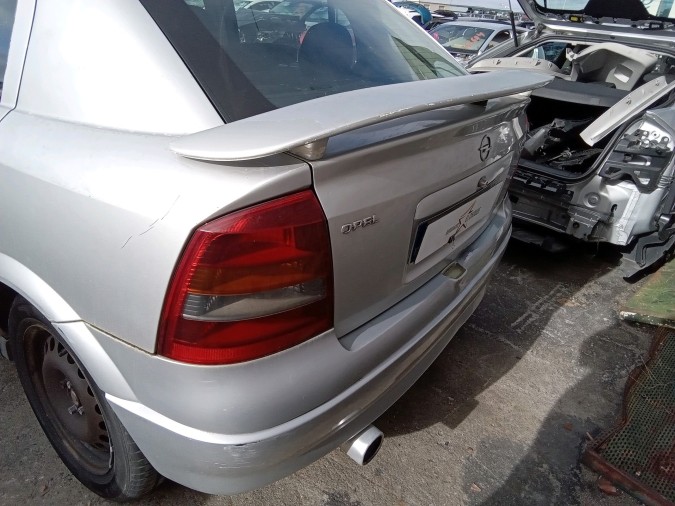 PANEL FRONTAL OPEL ASTRA 1998