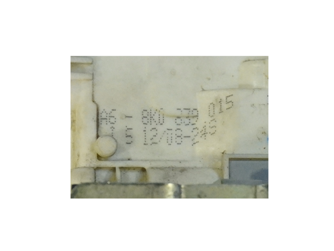 CERRADURA PUERTA TRASERA IZQUIERDA AUDI A4 2008