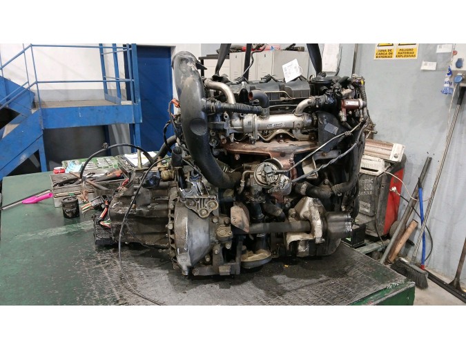 MOTOR CON ACCESORIOS Y CAJA DE CAMBIOS PEUGEOT 307 2004