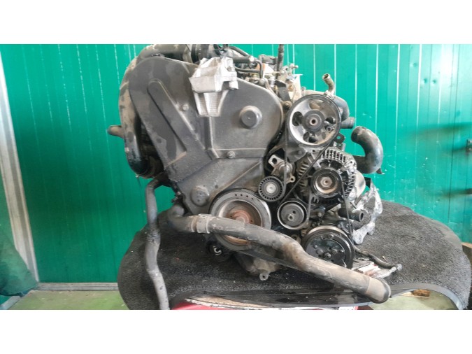 MOTOR CON ACCESORIOS Y CAJA DE CAMBIOS PEUGEOT 306 1997