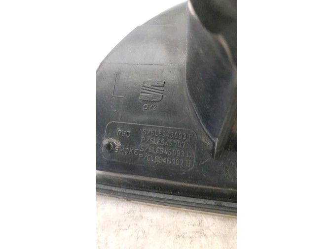 PILOTO TRASERO INTERIOR IZQUIERDO SEAT IBIZA 2005