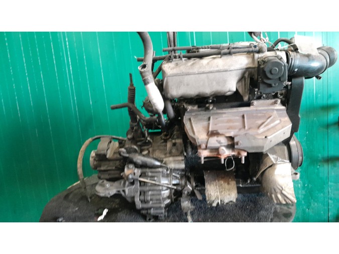 MOTOR CON ACCESORIOS Y CAJA DE CAMBIOS VOLKSWAGEN GOLF 1998