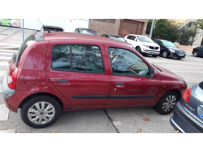 PANEL DELANTERO RENAULT CLIO 2001