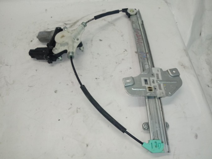 ELEVALUNAS DELANTERO IZQUIERDO KIA RIO 2015