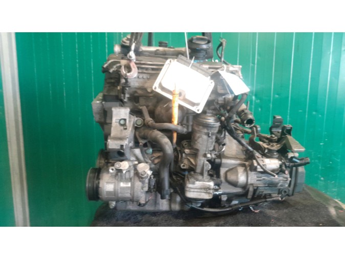 MOTOR CON ACCESORIOS Y CAJA DE CAMBIOS SEAT CORDOBA 2005