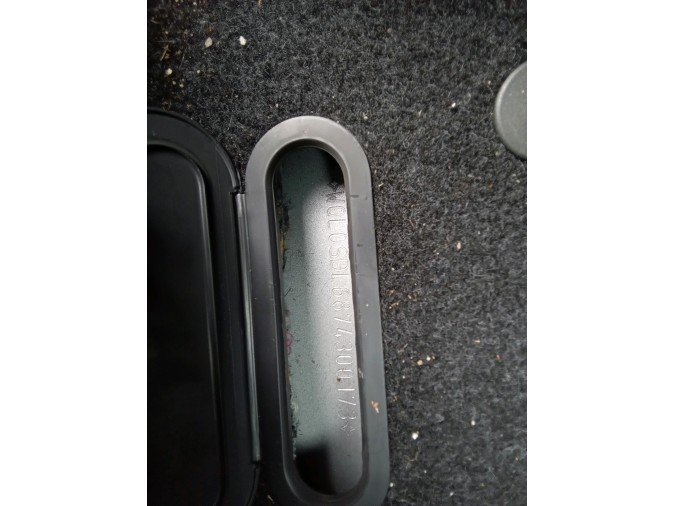 CERRAD.CINTUR.TR.CEN OPEL CORSA 2007