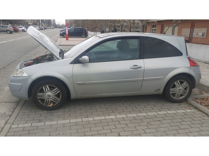 Autorradio RENAULT MÉGANE 2003