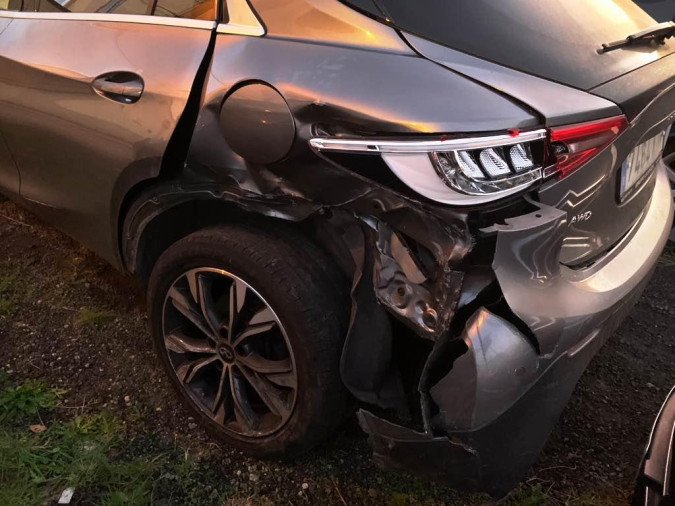 Coche despiece completo INFINITI QX30 00139158