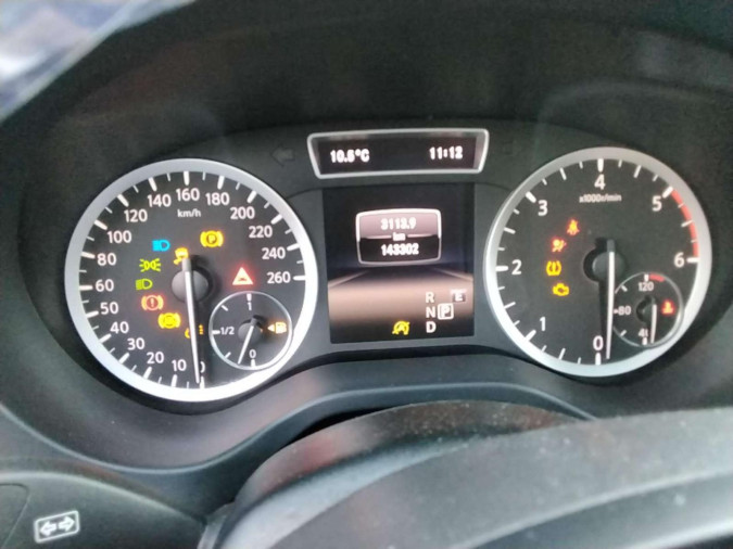Coche despiece completo INFINITI QX30 00139158