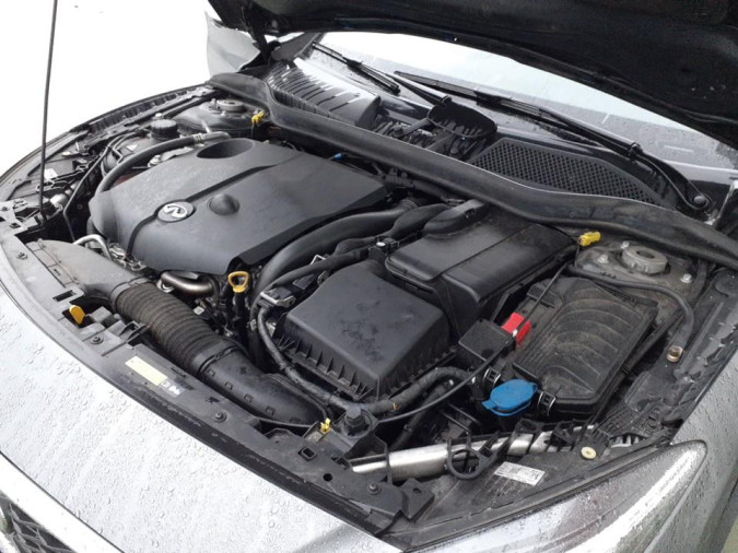 Coche despiece completo INFINITI QX30 00139158