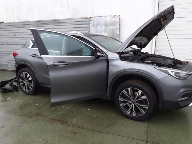 Coche despiece completo INFINITI QX30 00139158