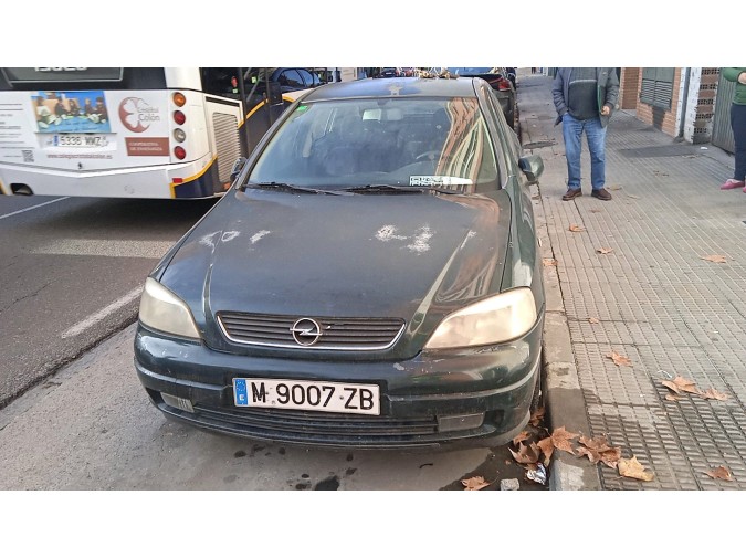MANDO ELEVALUNAS DELANTERO DERECHO OPEL ASTRA 2000