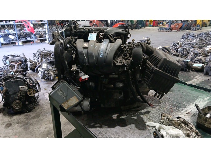 MOTOR CON ACCESORIOS Y CAJA DE CAMBIOS PEUGEOT 406