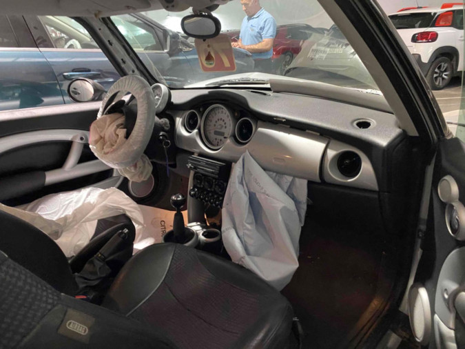 Coche despiece completo MINI (BMW) MINI 00143688