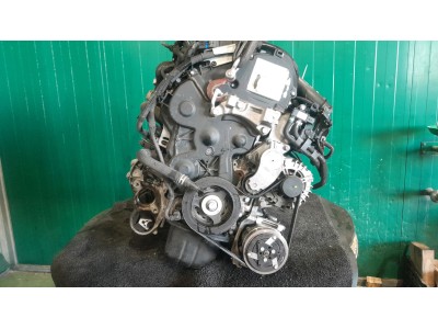 MOTOR CON ACCESORIOS Y CAJA DE CAMBIOS PEUGEOT 308