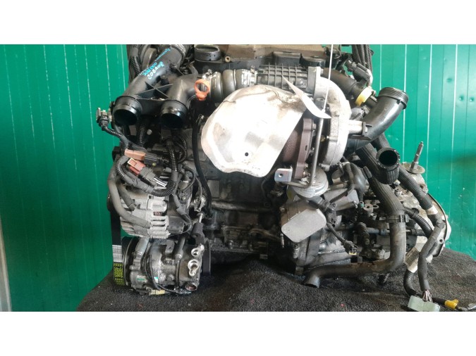 MOTOR CON ACCESORIOS Y CAJA DE CAMBIOS PEUGEOT 308