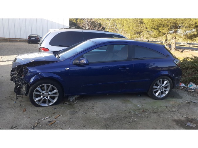 MECANICA TRASERA OPEL ASTRA GTC 2006
