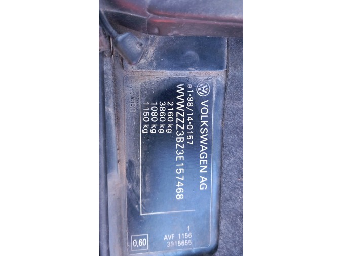 PARAGOLPES TRASERO VOLKSWAGEN PASSAT 2002