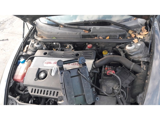 CERRADURA CAPO ALFA ROMEO 147 2004