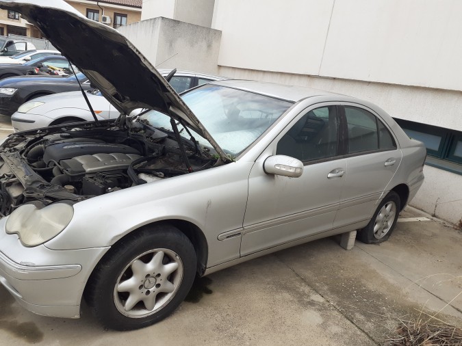 CREMALLERA DIRECCION MERCEDES C 220 CDI 2001