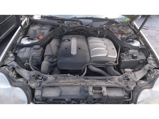 CERRADURA CAPO MERCEDES C 220 CDI 2001