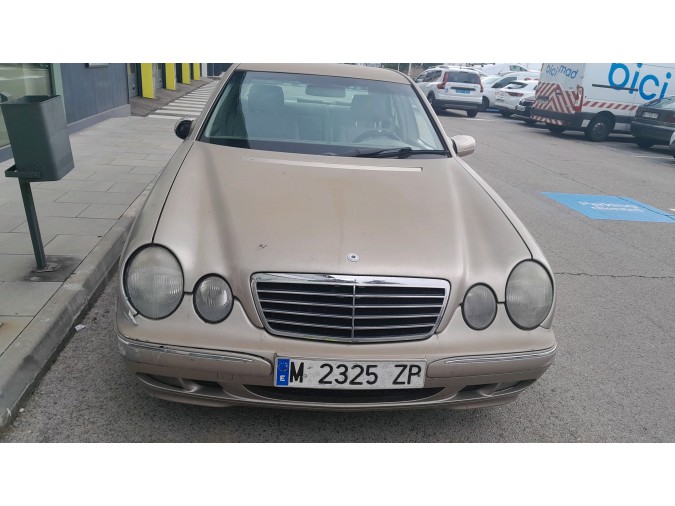 ALETA DELANTERA DERECHA MERCEDES E 270 CDI 2000