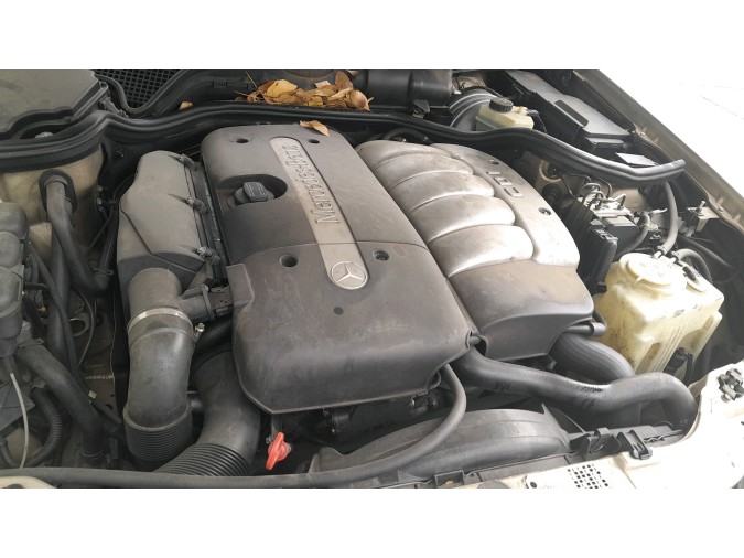 ALETA DELANTERA DERECHA MERCEDES E 270 CDI 2000