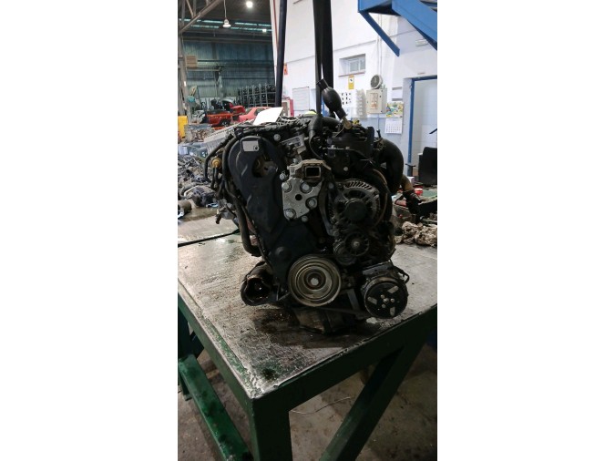 MOTOR CON ACCESORIOS Y CAJA DE CAMBIOS CITROEN C4 PICASSO 2007
